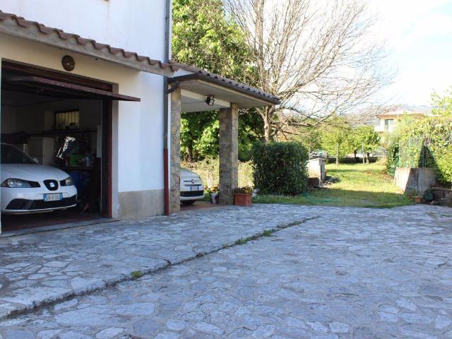 Casa indipendente in vendita a Castelnuovo Di Garfagnana
