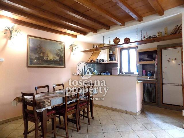 Casa indipendente in vendita a Castelnuovo di Garfagnana LU