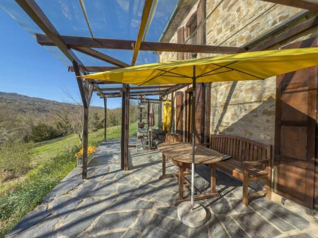 Casa indipendente in vendita a Castelnuovo di Val di Cecina PI