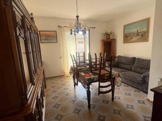 Casa indipendente in vendita a Castelnuovo Magra SP
