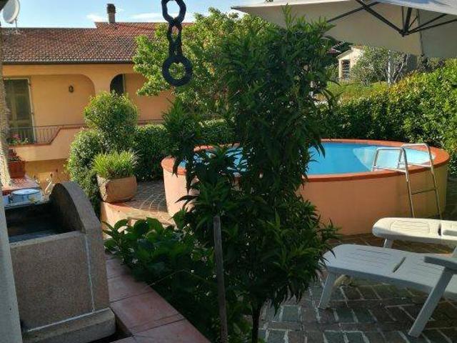 Casa indipendente in vendita a Castelnuovo Magra SP