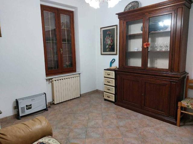 Casa indipendente in vendita a Castelnuovo Magra SP