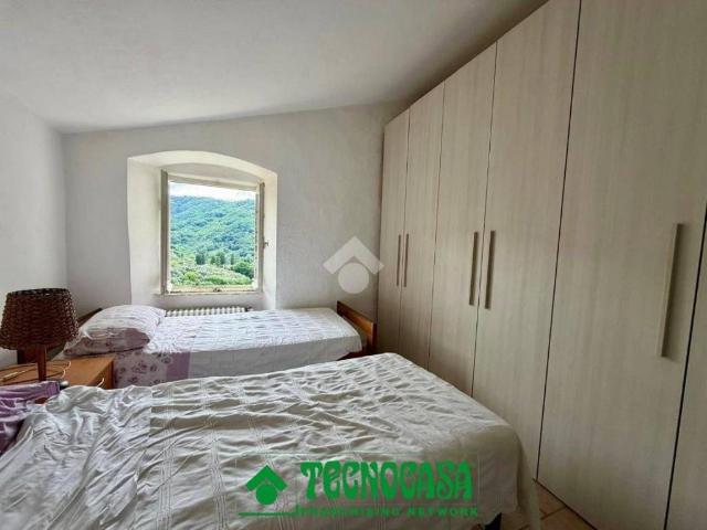Casa indipendente in vendita a Castelnuovo Magra SP