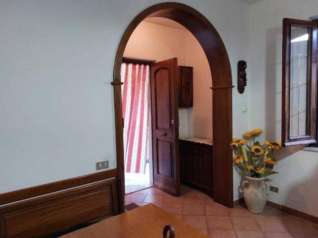 Casa indipendente in vendita a Castelnuovo Magra SP