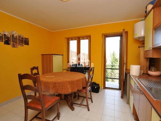 Casa indipendente in vendita a Castelnuovo Nigra TO