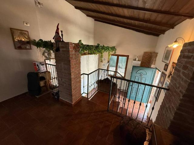 Casa indipendente in vendita a Castelspina AL