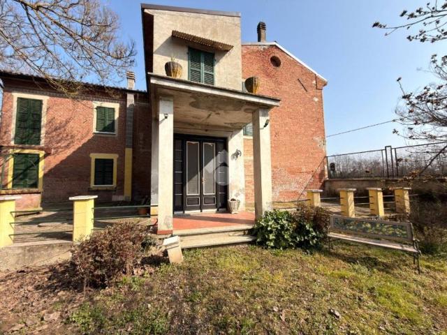 Casa indipendente in vendita a Castelspina AL
