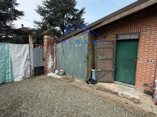Casa indipendente in vendita a Castelspina AL