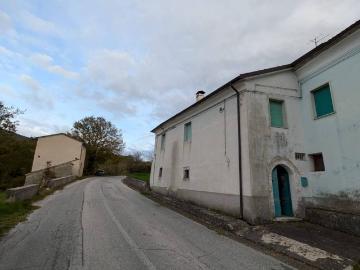 Casa indipendente in vendita a Castelpetroso IS