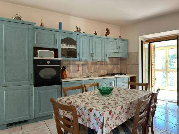 Casa indipendente in vendita a Castelpizzuto IS