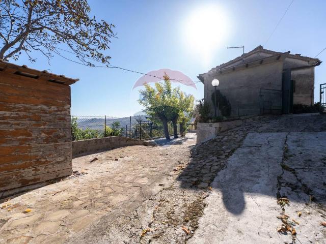 Casa indipendente in vendita a Castelplanio