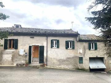 Casa indipendente in vendita a Castelraimondo MC