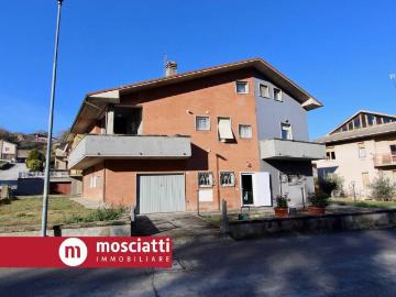 Casa indipendente in vendita a Castelraimondo MC