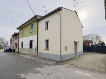 Casa indipendente in vendita a Castelvetro Piacentino PC