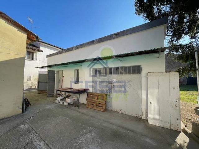 Casa indipendente in vendita a Castelvetro Piacentino PC