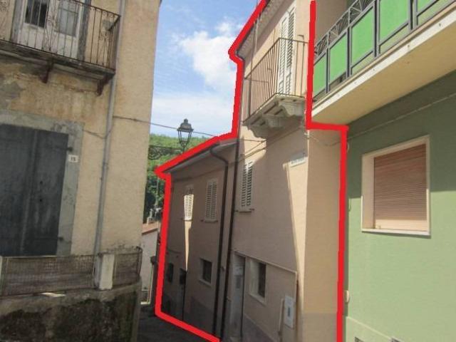 Casa indipendente in vendita a Castelverrino IS