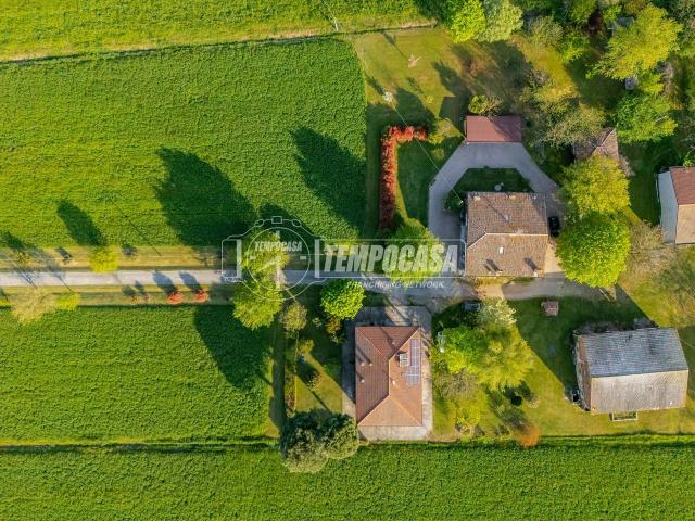 Casa indipendente in vendita a Castenaso