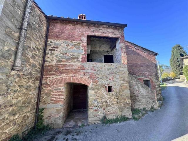 Casa indipendente in vendita a Castiglion Fiorentino AR