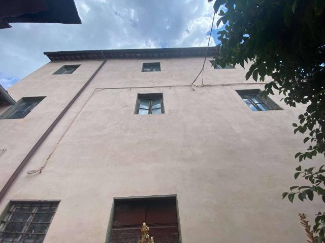 Casa indipendente in vendita a Castiglion Fiorentino AR