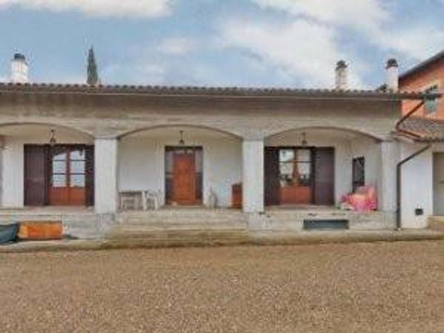Casa indipendente in vendita a Castiglion Fiorentino AR
