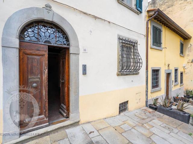 Casa indipendente in vendita a Castiglion Fiorentino AR