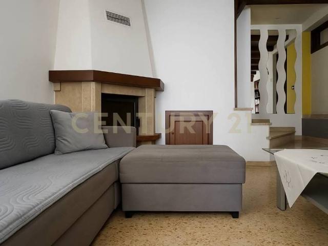 Casa indipendente in vendita a Castiglione d'Orcia SI