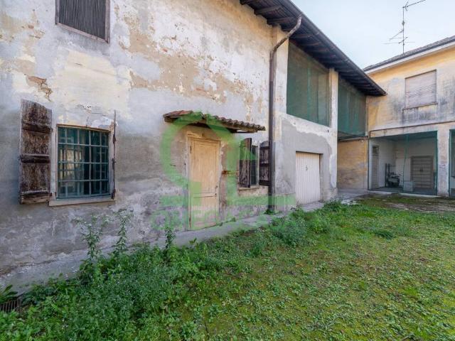 Casa indipendente in vendita a Castiglione d'Adda LO
