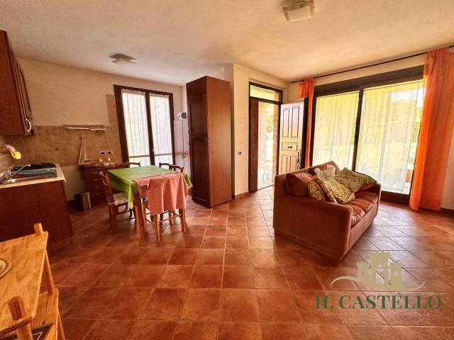 Casa indipendente in vendita a Castiglione Del Lago