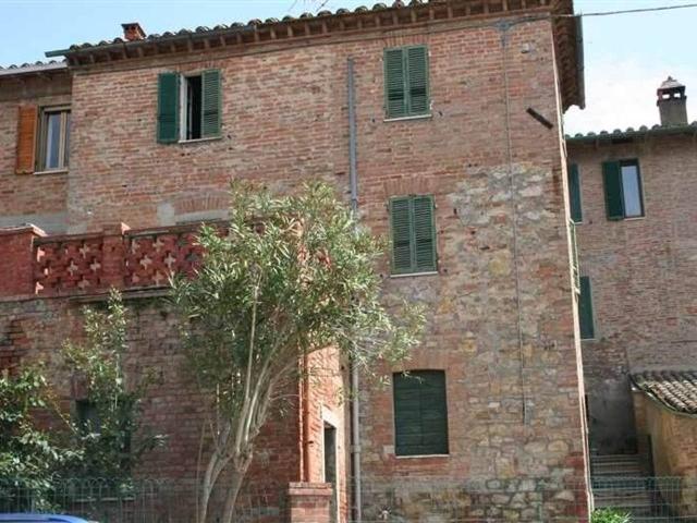 Casa indipendente in vendita a Castiglione Del Lago