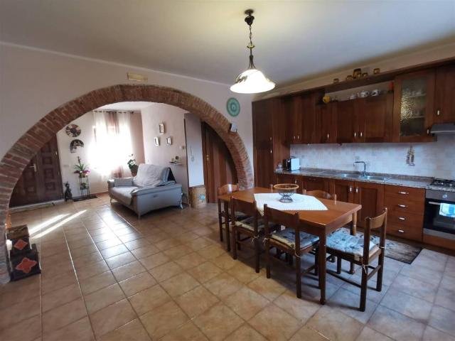 Casa indipendente in vendita a Castiglione del Lago PG