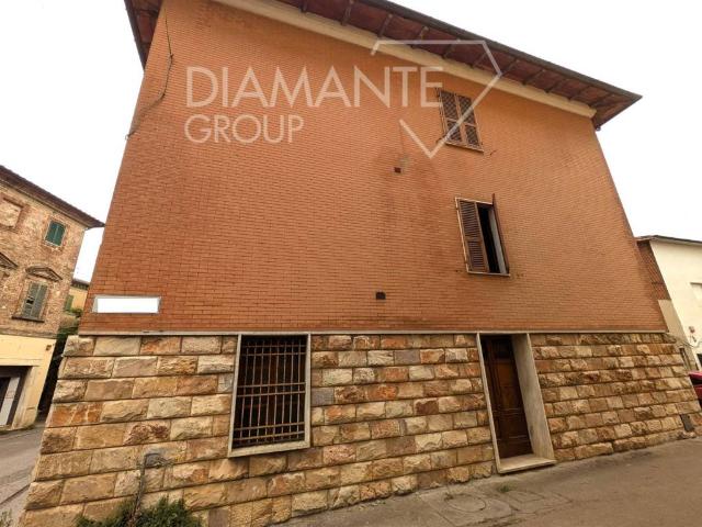 Casa indipendente in vendita a Castiglione del Lago PG