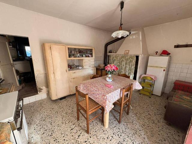 Casa indipendente in vendita a Castiglione del Lago PG
