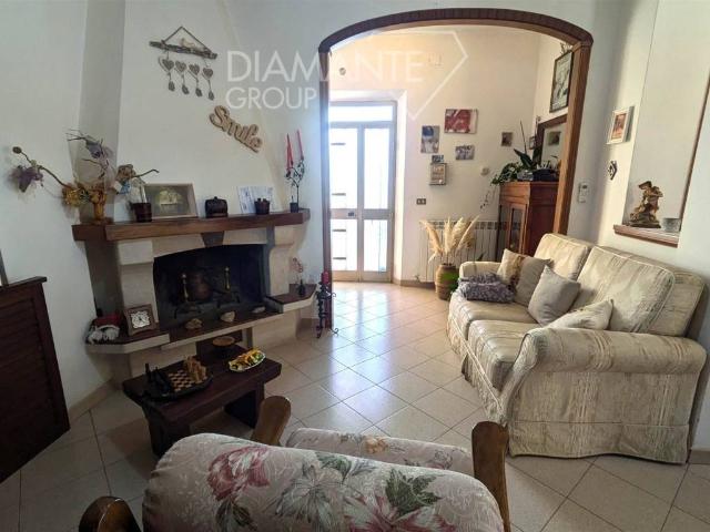 Casa indipendente in vendita a Castiglione del Lago PG