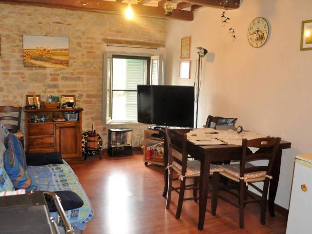 Casa indipendente in vendita a Castiglione del Lago PG
