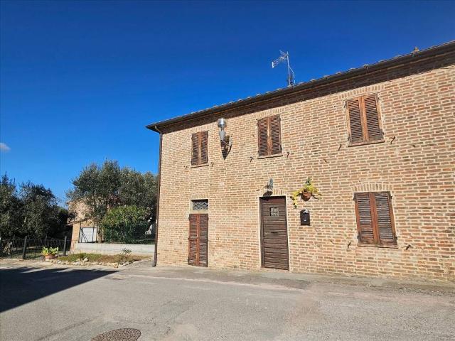 Casa indipendente in vendita a Castiglione del Lago PG