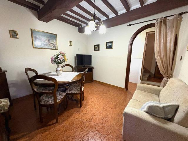 Casa indipendente in vendita a Castiglione del Lago PG