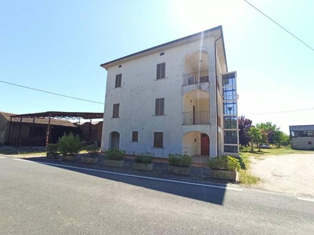 Casa indipendente in vendita a Castiglione del Lago PG