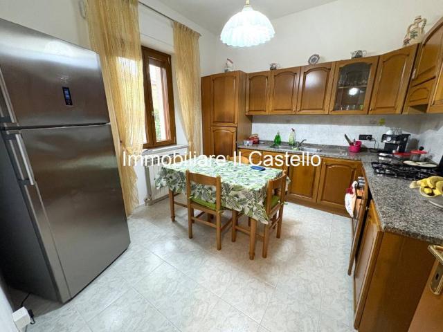 Casa indipendente in vendita a Castiglione del Lago PG