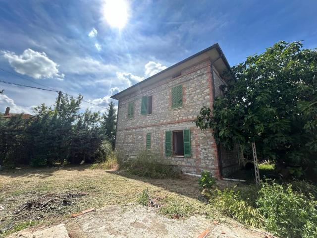 Casa indipendente in vendita a Castiglione del Lago PG