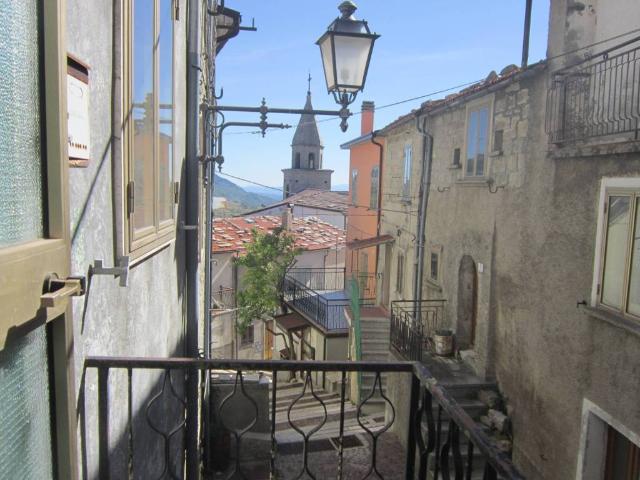 Casa indipendente in vendita a Castiglione Messer Marino CH