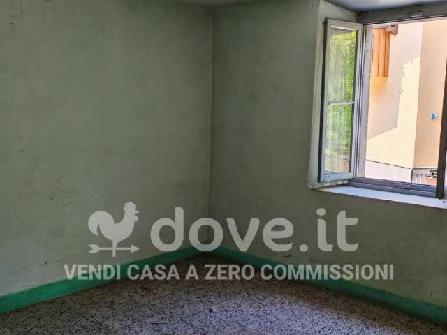 Casa indipendente in vendita a Castione della Presolana via Castello, 1