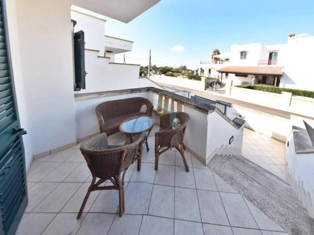 Casa indipendente in vendita a Castrignano del Capo LE
