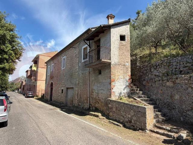 Casa indipendente in vendita a Castrocielo FR