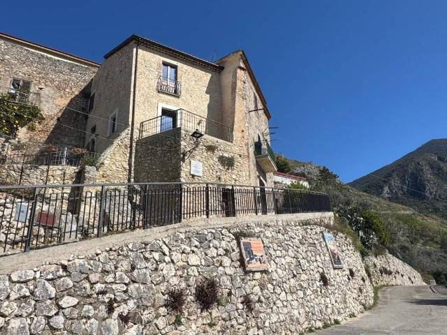 Casa indipendente in vendita a Castrocielo FR