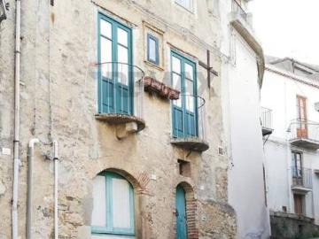 Casa indipendente in vendita a Castroreale ME