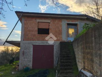 Casa indipendente in vendita a Castrovillari CS