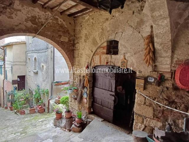 Casa indipendente in vendita a Cetona SI