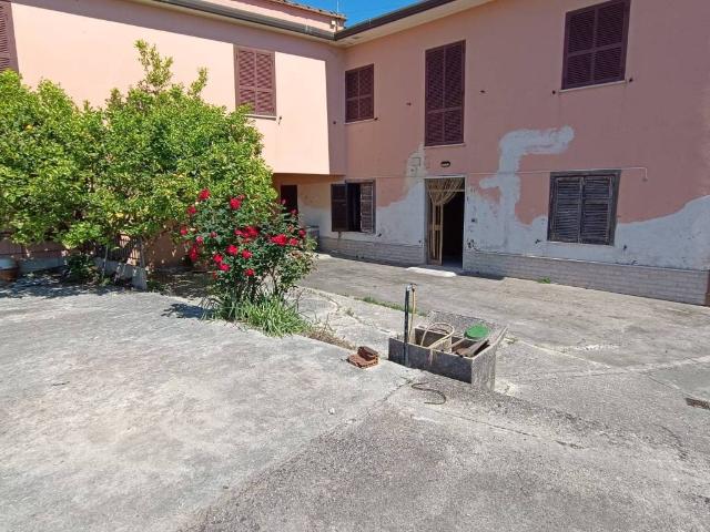 Casa indipendente in vendita a Ceccano FR