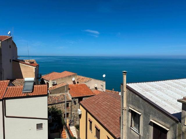 Casa indipendente in vendita a Cefalù PA