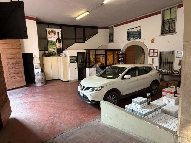 Casa indipendente in vendita a Cellatica BS